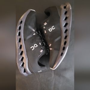 On Running sneakers women  Cloudsurfer 2